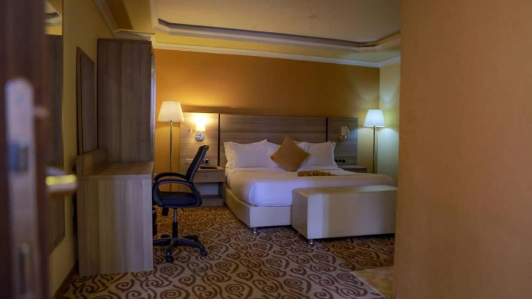Holiday Hotel Addis Ababa Luaran gambar